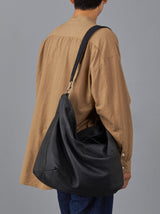 Zip laundry shoulder bag