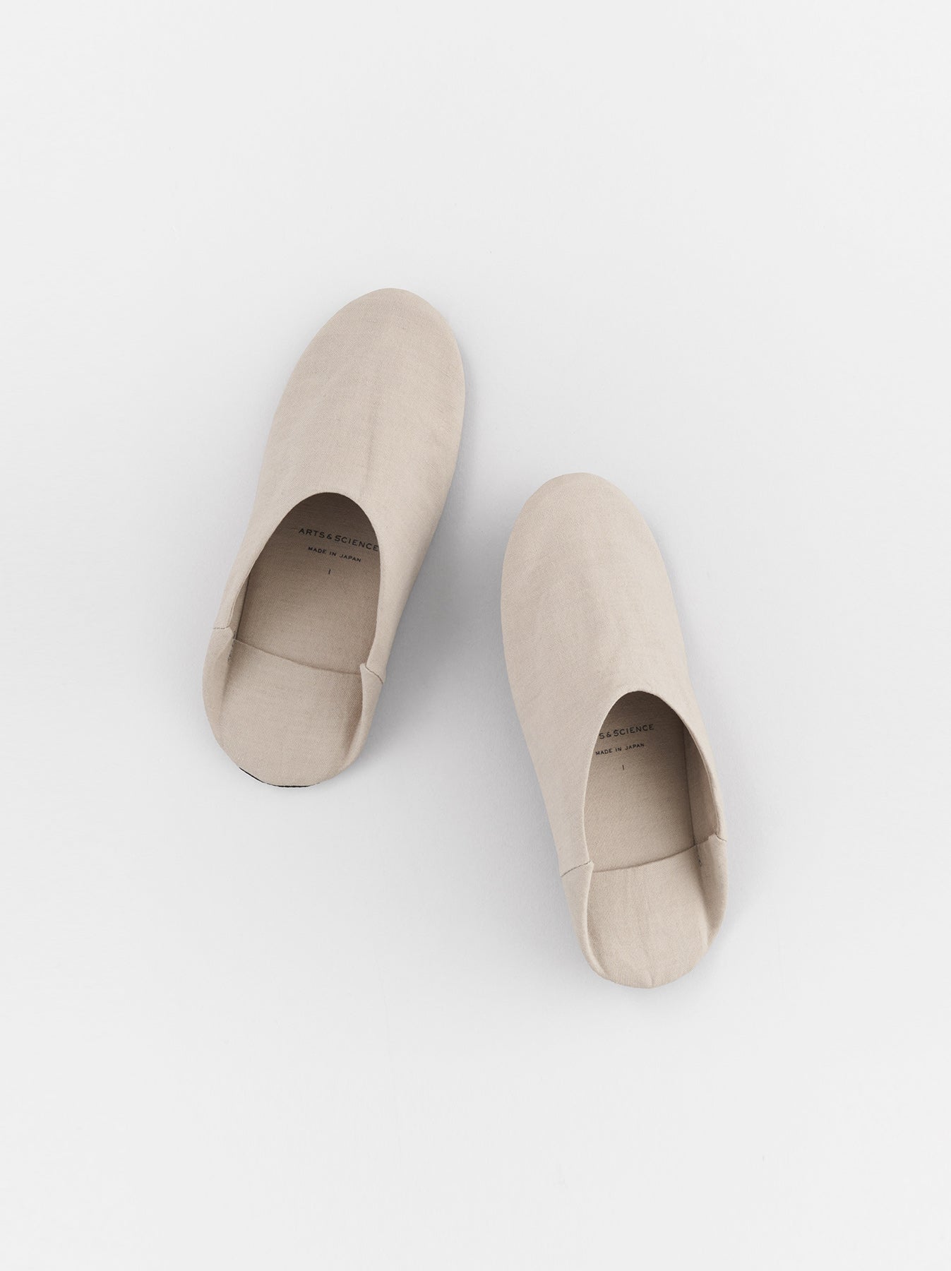 【美品】arts＆science plain sabot 1 23.5 サボ 0233M90641058_Babouche-round.