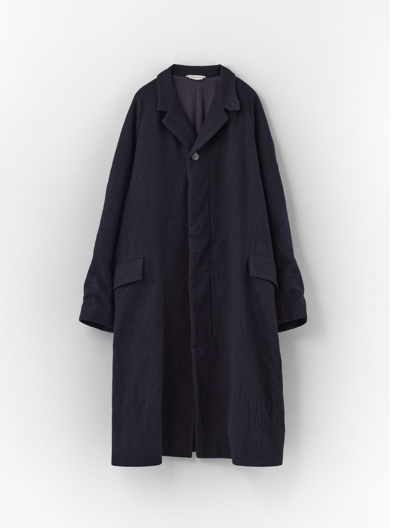 Raglan sleeve chester coat