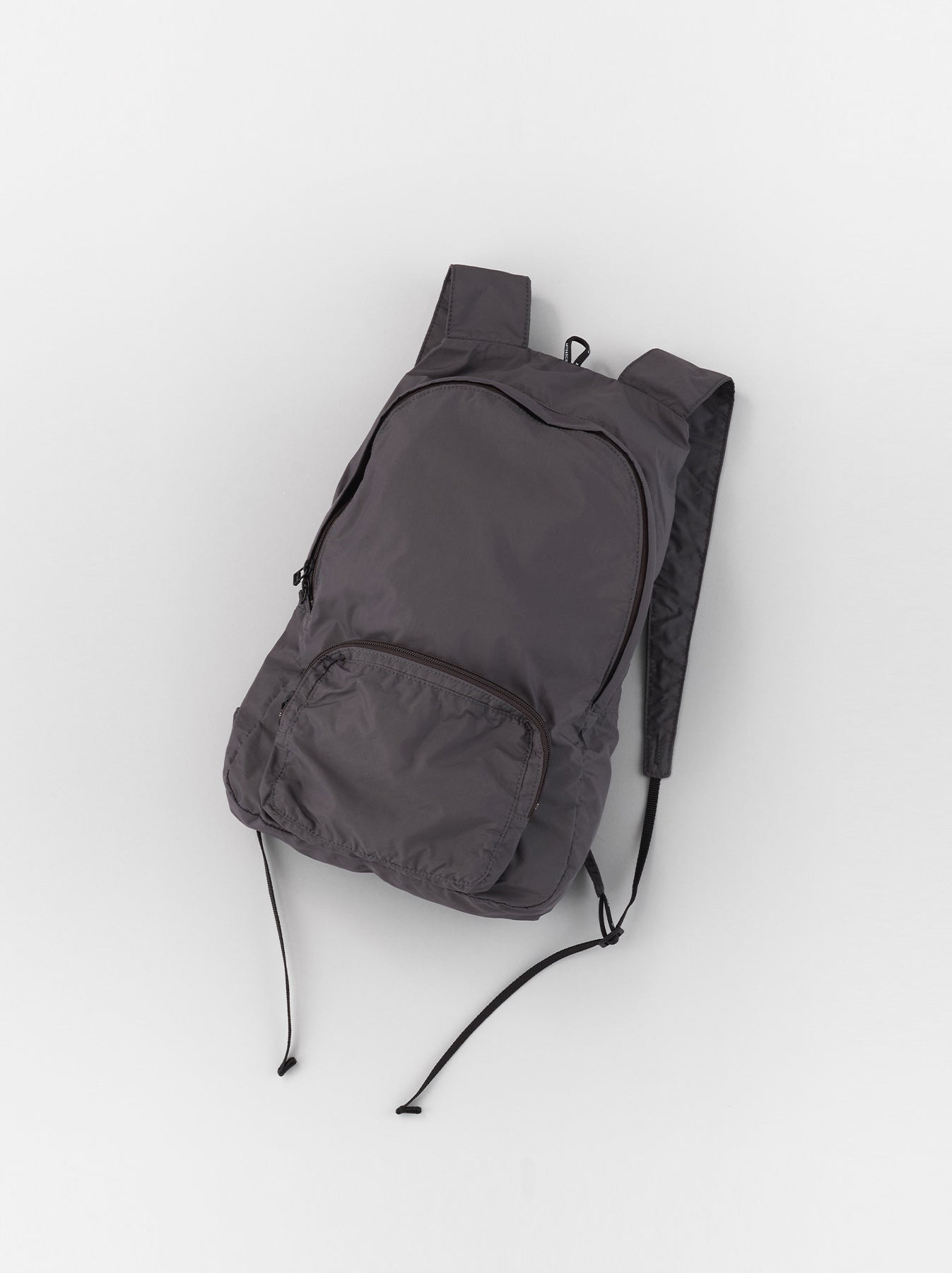 バッグ ARTS&SCIENCE Round pouch natural Round pouch S – ARTS&SCIENCE ONLINE SELLER intl.