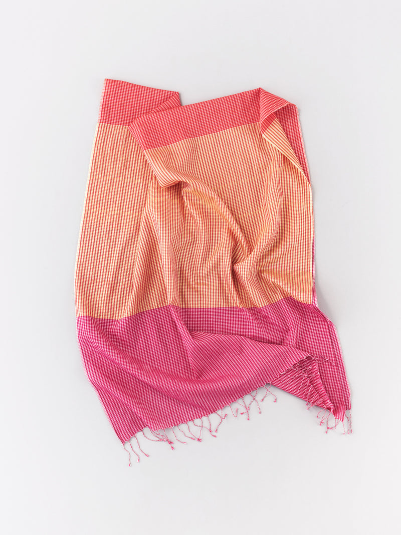 Bicolor check fringe shawl