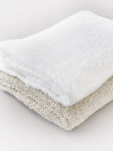 Hanging bath towel