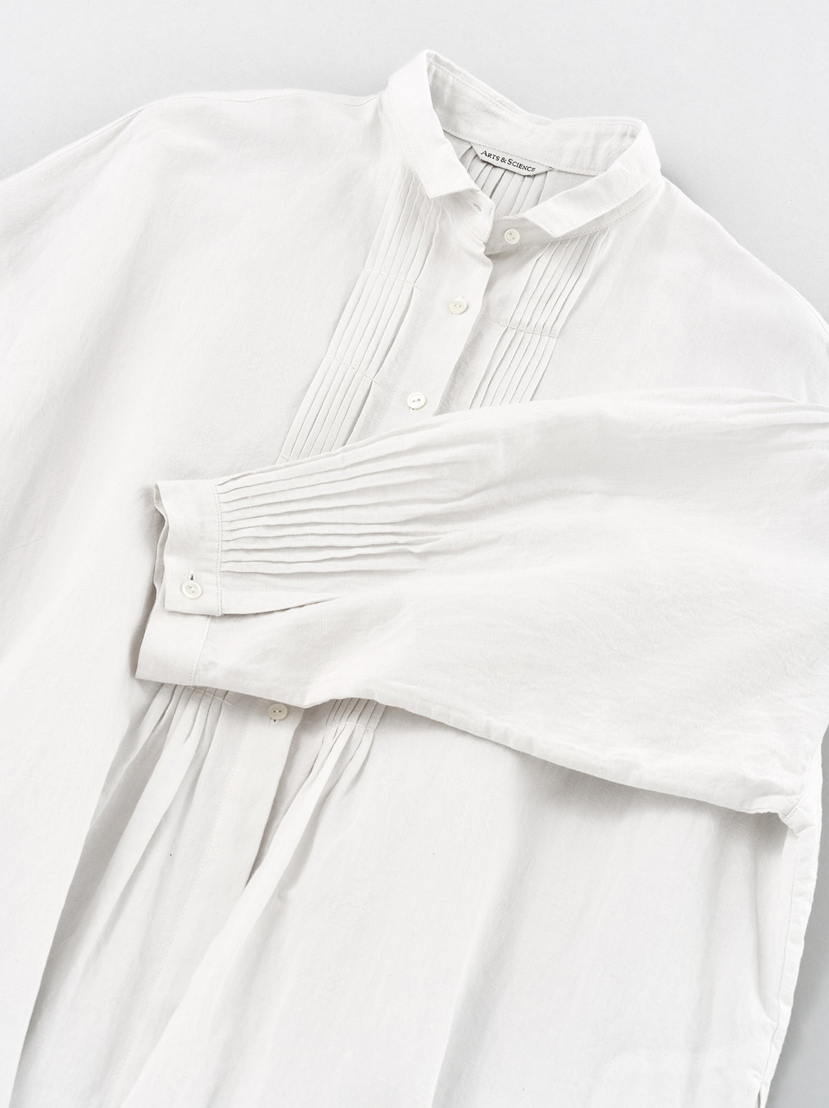 Tuck long shirt – ARTS&SCIENCE ONLINE SELLER intl. Tuck long shirt – ARTS&SCIENCE ONLINE SELLER intl.