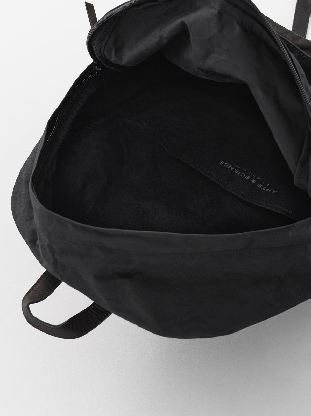 Simple back pack M – ARTS&SCIENCE ONLINE SELLER intl