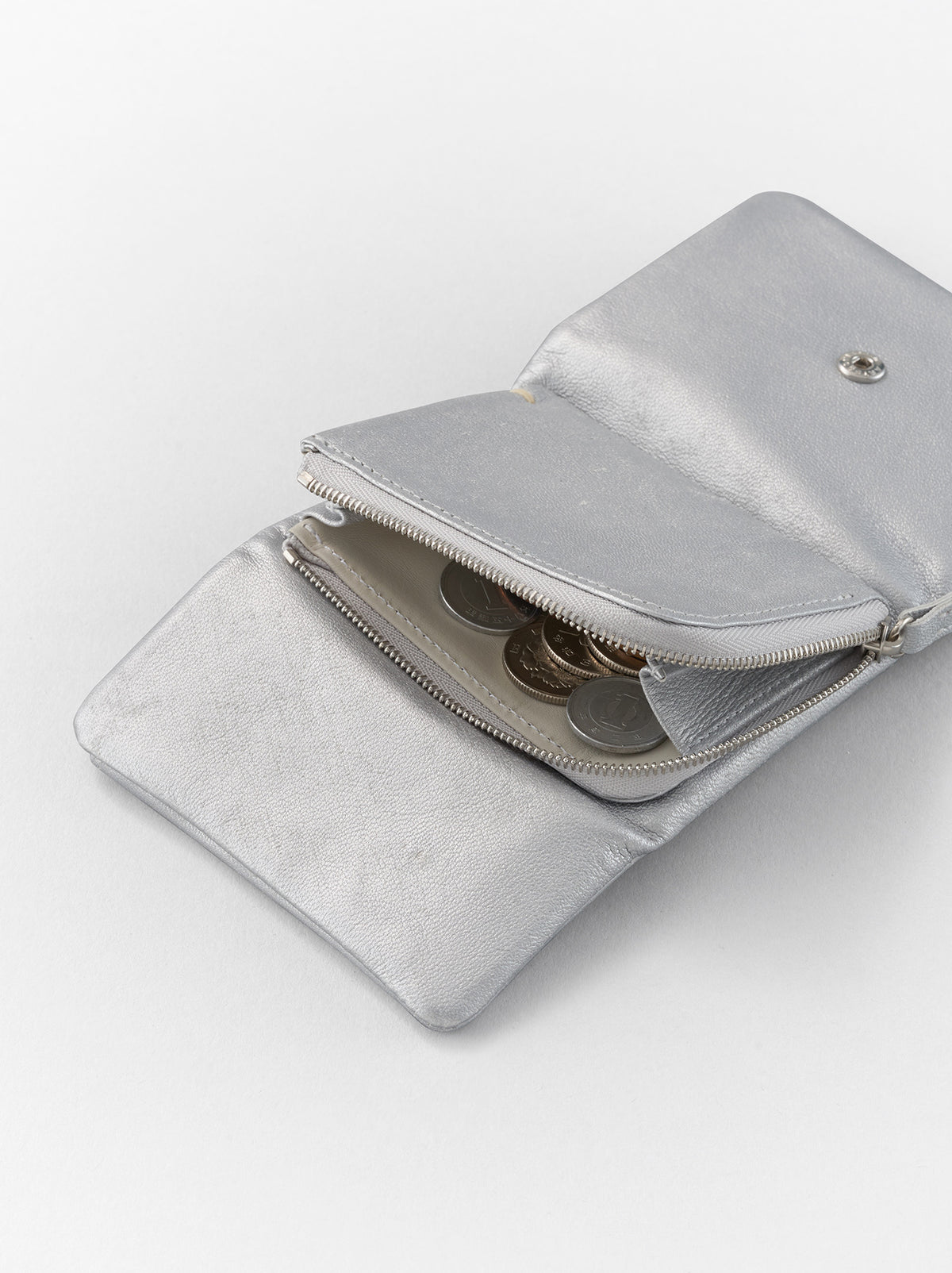 Soft trifold wallet – ARTS&SCIENCE ONLINE SELLER intl