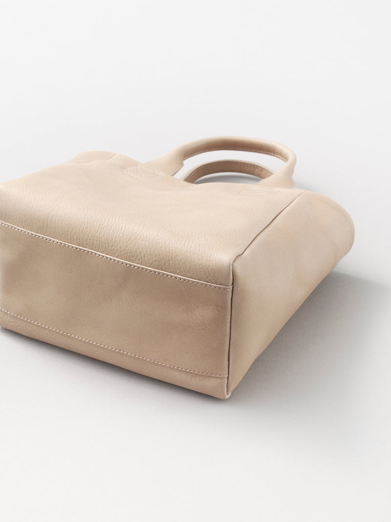 Trapeze tote SS