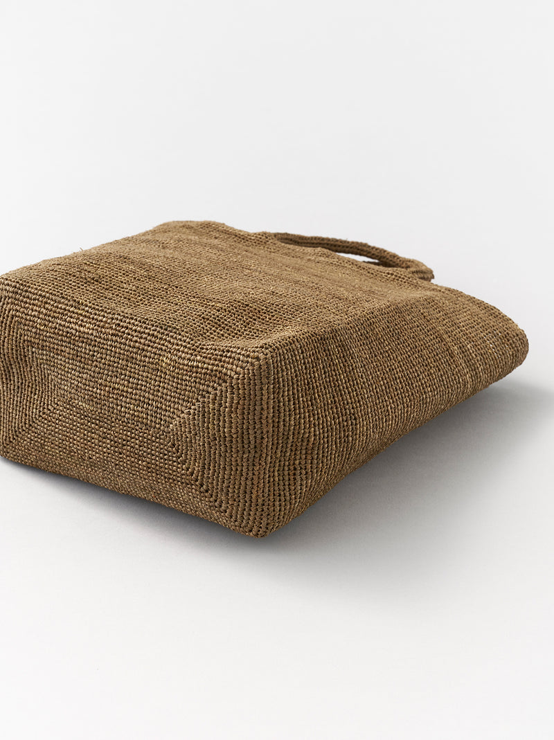 Raphia bag (S262/ CR)