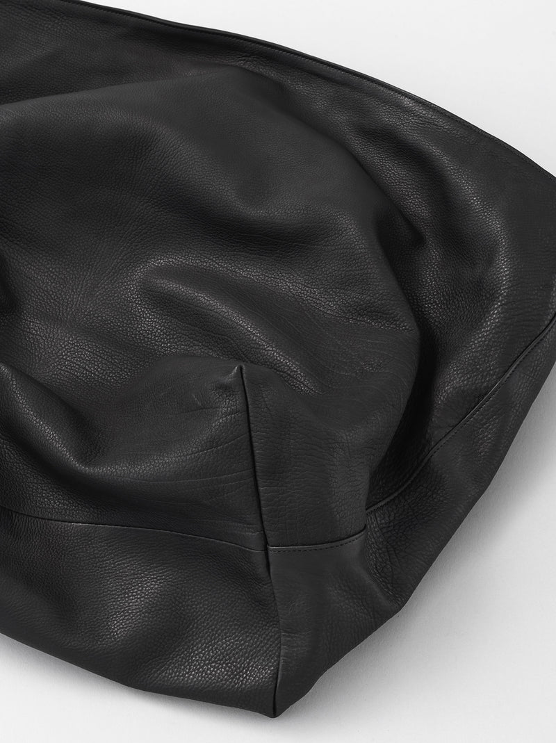Zip laundry shoulder bag