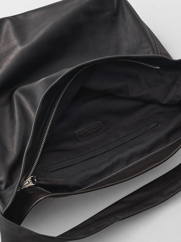 Soft one shoulder bag L