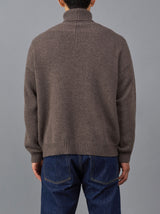 Back line turtle sweater