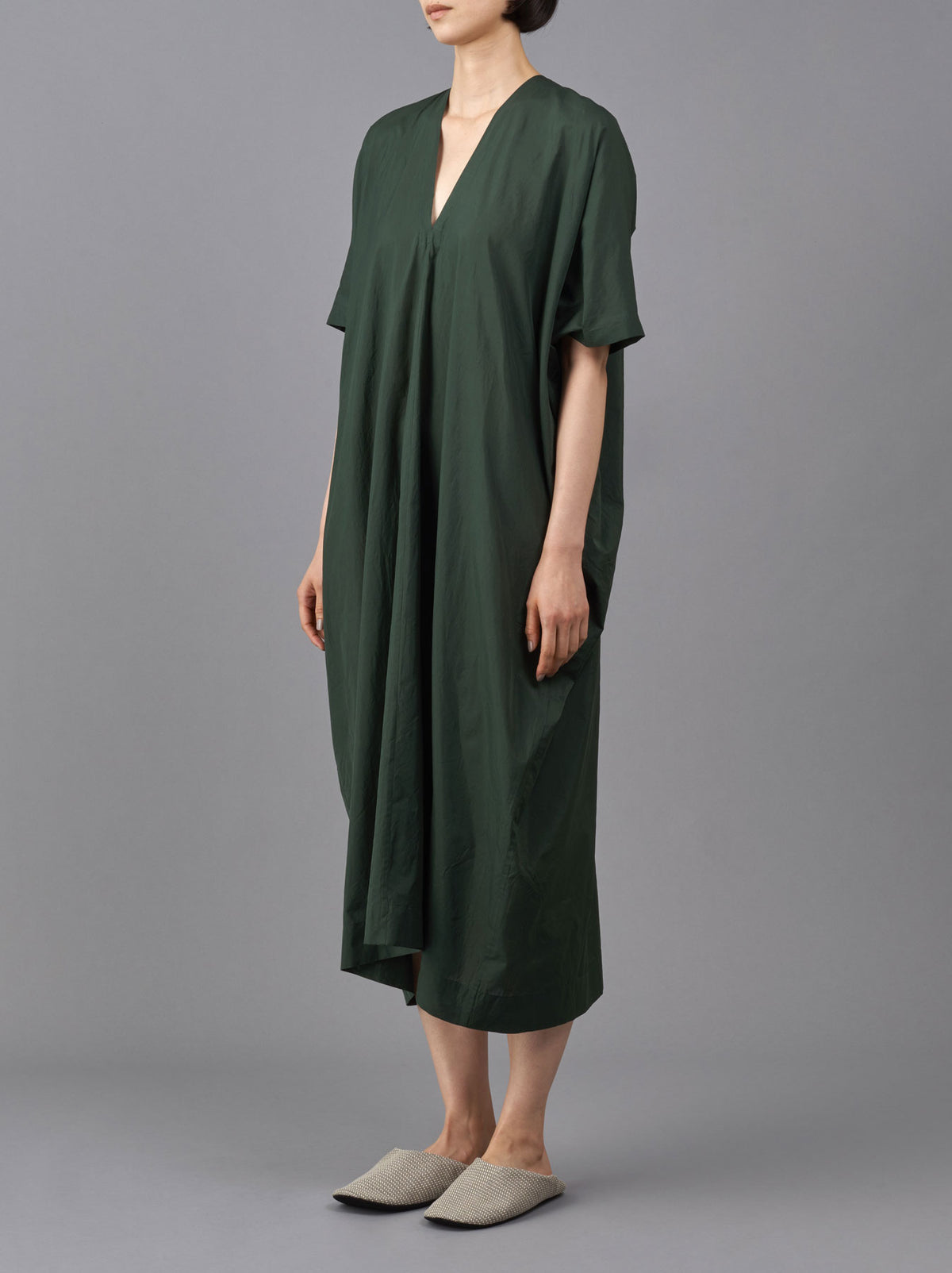 Back long dress – ARTS&SCIENCE ONLINE SELLER intl. Back long dress – ARTS&SCIENCE ONLINE SELLER intl.