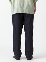 Standard easy tapered pants