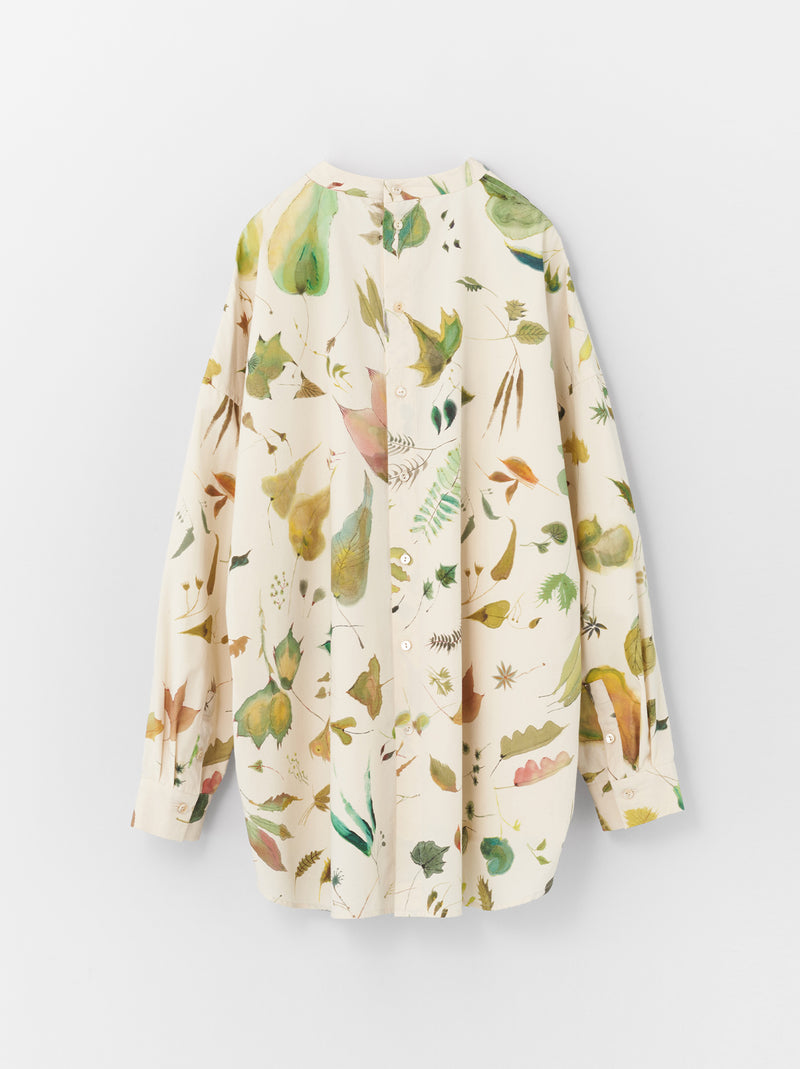 Back button shirt