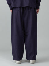 One tuck relax tapered pants