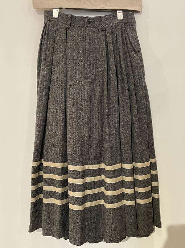 ZA Pleated skirt