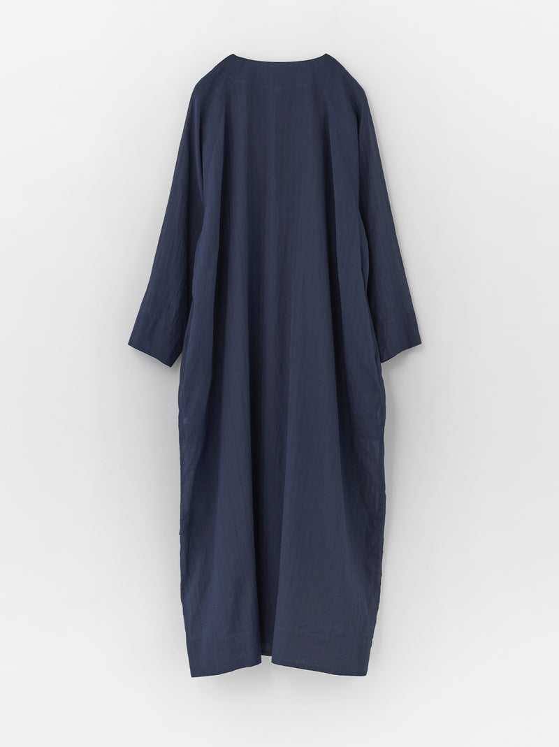Front button raglan dress