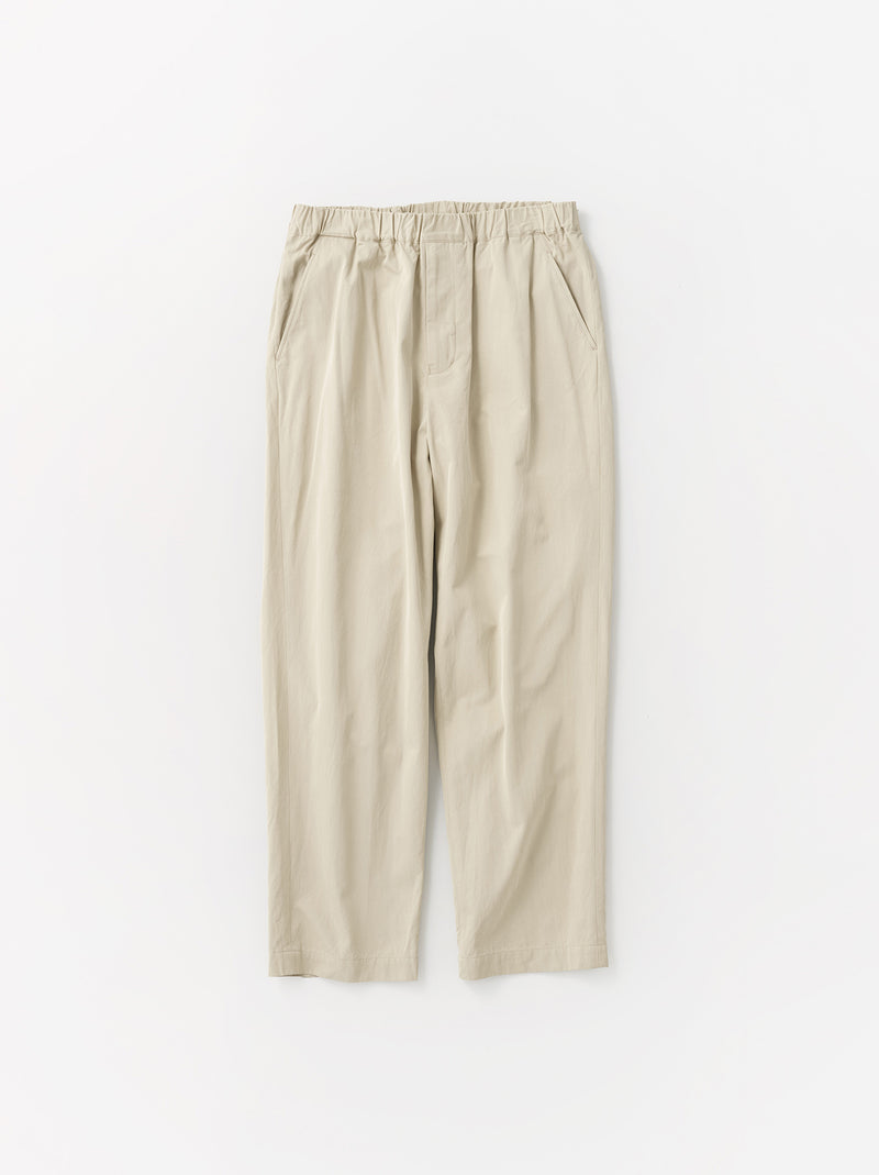 Standard easy tapered pants