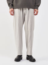 Standard easy tapered pants