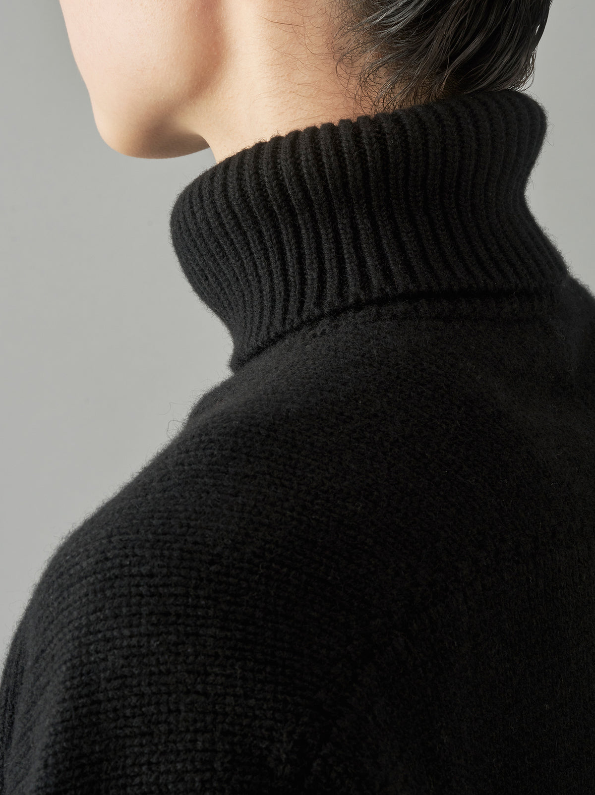 modelup_0223U8021K031_Back-