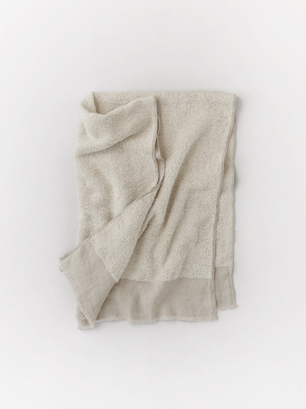 Hanging bath towel