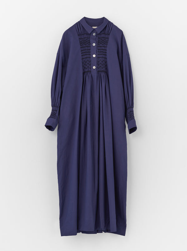 Smocking shirt dress