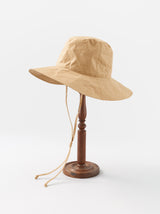 Wide brim plain hat 2