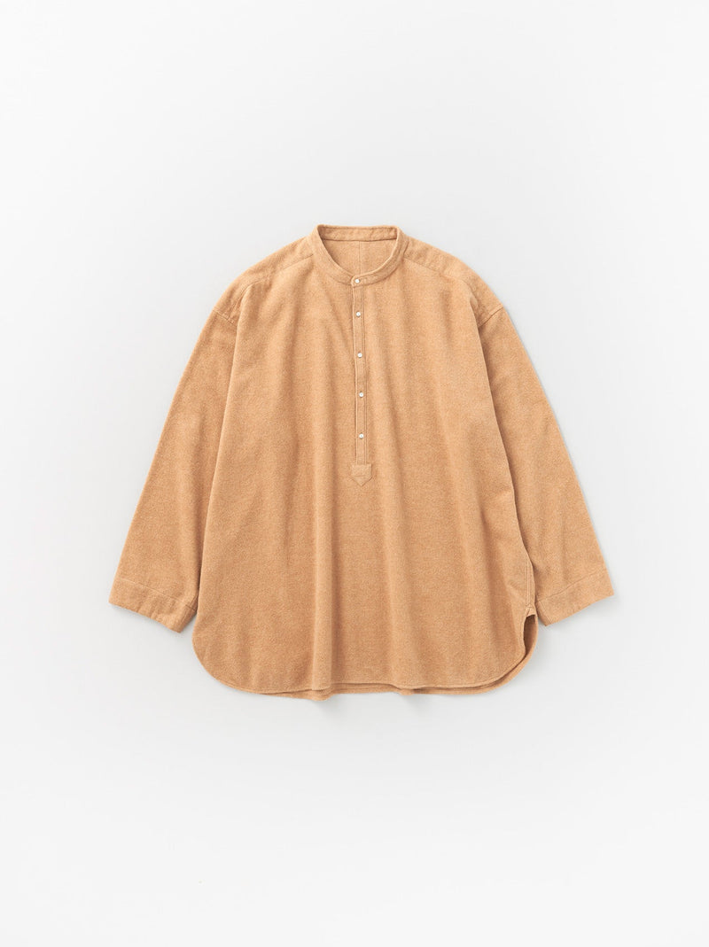 Short night shirt