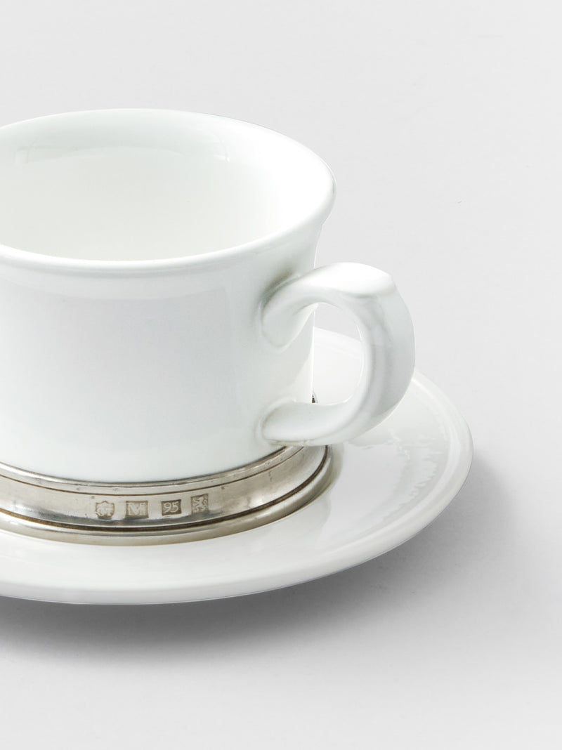 Tea cup with saucer