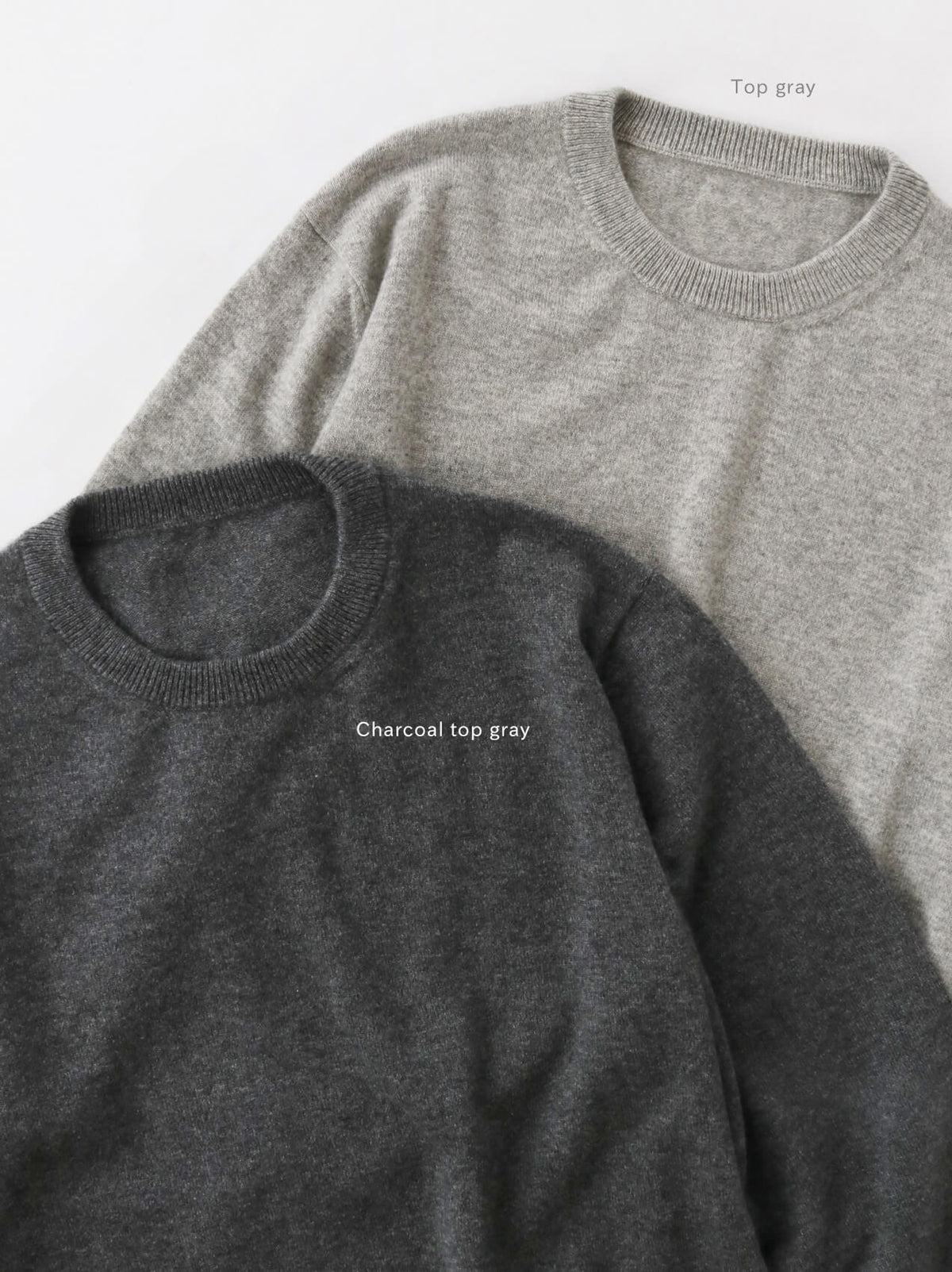 Simple sweater crew neck – ARTS&SCIENCE ONLINE SELLER intl. Simple sweater crew neck – ARTS&SCIENCE ONLINE SELLER intl.