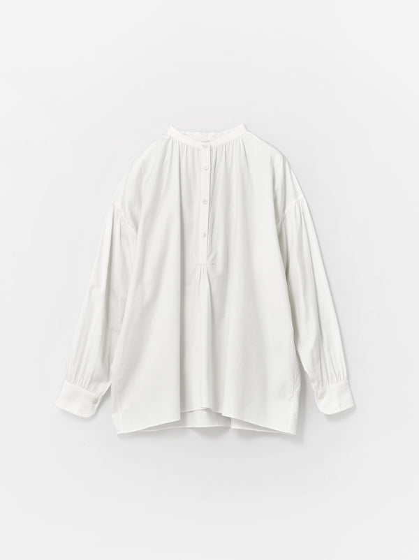 Simple gather blouse short